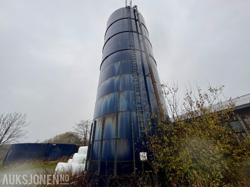 Harvestore Gresssilo - Máquina agrícola: foto 2 Harvestore Gresssilo - Máquina agrícola: foto 2