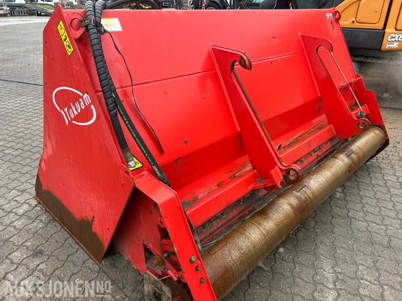 Tokvam sandspreder SMA 2400 reppobjekt - Máquina agrícola: foto 1 Tokvam sandspreder SMA 2400 reppobjekt - Máquina agrícola: foto 1