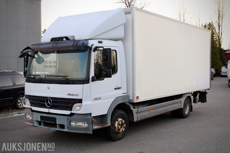Mercedes-Benz Atego 1024 skapbil med løftelem – 6.2L / 238 hk – EU-godkjent til 20.10.2026 - Camião furgão: foto 1 Mercedes-Benz Atego 1024 skapbil med løftelem – 6.2L / 238 hk – EU-godkjent til 20.10.2026 - Camião furgão: foto 1