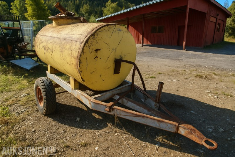 Equipamento de construção Mobil Dieseltank med hjulgang ca 1400 l: foto 7