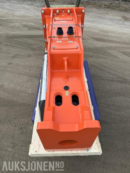 Ny KM 1400 Pigghammer med s70 HK feste - Martelo hidráulico para Máquina de construção: foto 2 Ny KM 1400 Pigghammer med s70 HK feste - Martelo hidráulico para Máquina de construção: foto 2