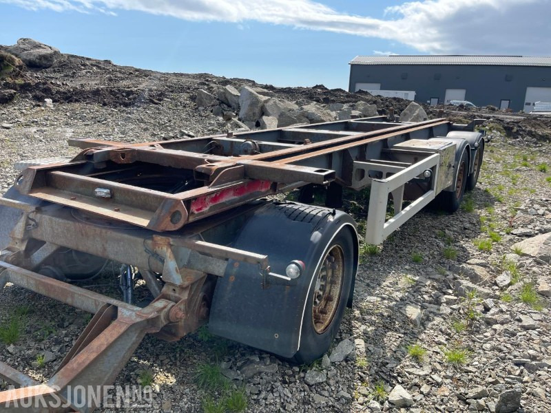 2002 Vang SLL111CT Krokløft/Container henger med tipp selges som reparasjonsobjekt - Reboque: foto 2 2002 Vang SLL111CT Krokløft/Container henger med tipp selges som reparasjonsobjekt - Reboque: foto 2