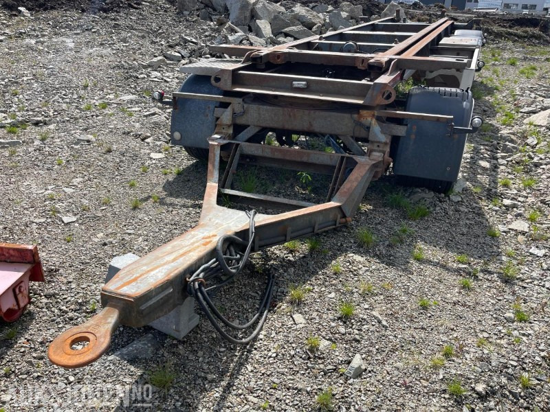 2002 Vang SLL111CT Krokløft/Container henger med tipp selges som reparasjonsobjekt - Reboque: foto 1 2002 Vang SLL111CT Krokløft/Container henger med tipp selges som reparasjonsobjekt - Reboque: foto 1