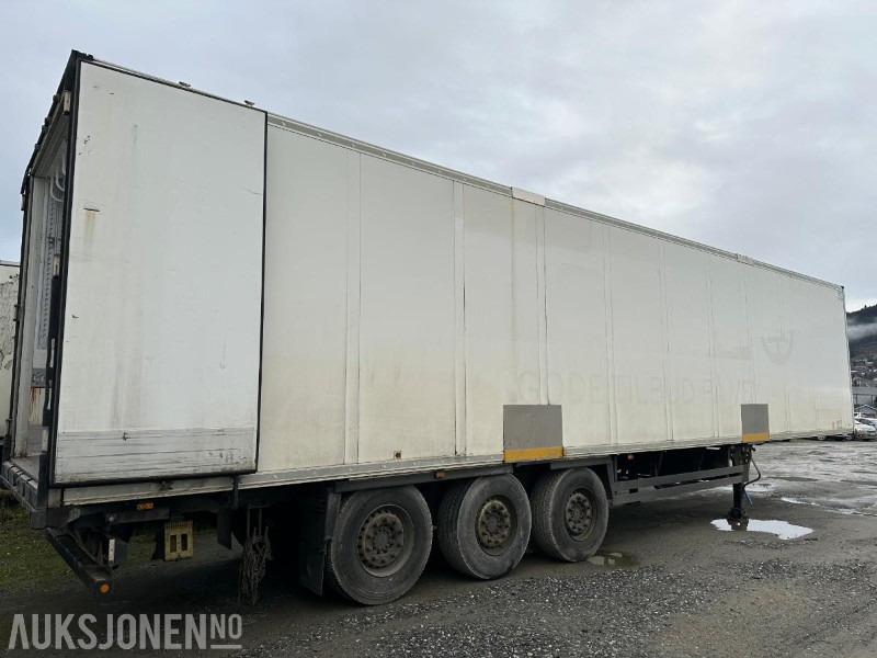 2015 Schmitz CARGOBULL // Kjølesemi // Thermo king // 2 soner - Reboque: foto 3 2015 Schmitz CARGOBULL // Kjølesemi // Thermo king // 2 soner - Reboque: foto 3