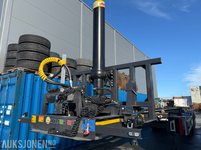 2025 Invepe containersemi med tipp - ny-garanti - Reboque: foto 2 2025 Invepe containersemi med tipp - ny-garanti - Reboque: foto 2