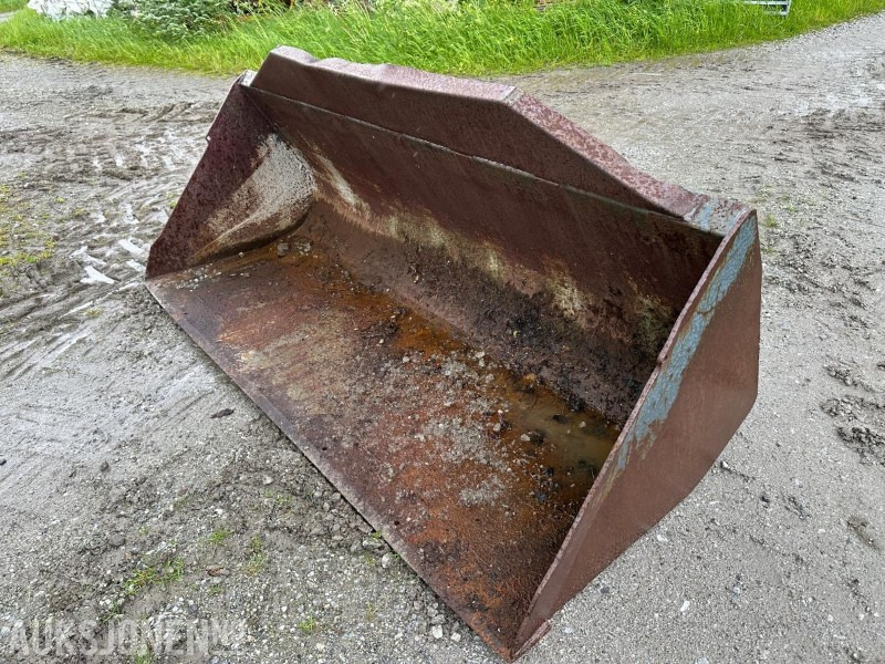 SKUFFE TIL MERLO LASTER - Balde carregador: foto 4 SKUFFE TIL MERLO LASTER - Balde carregador: foto 4