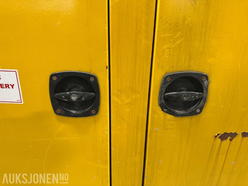 Selwood S100 dieselaggregat – 2006 – 8322 timer - støydempet kapsling - Equipamento de construção: foto 2 Selwood S100 dieselaggregat – 2006 – 8322 timer - støydempet kapsling - Equipamento de construção: foto 2