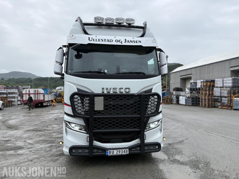 2021 Iveco S-way 570 trekkvogn med 3akslet kel-berg henger - Tractor: foto 4 2021 Iveco S-way 570 trekkvogn med 3akslet kel-berg henger - Tractor: foto 4