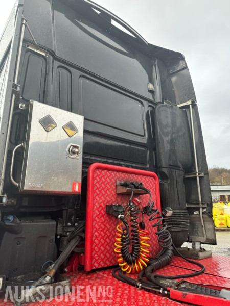 DAF XF 530 - Tractor: foto 5 DAF XF 530 - Tractor: foto 5