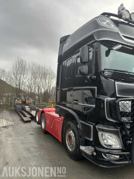 DAF XF 530 - Tractor: foto 2 DAF XF 530 - Tractor: foto 2