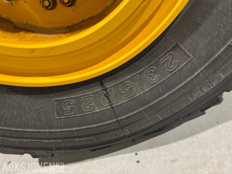 Pá carregadora de rodas VOLVO L120F HJULLASTER MED SKUFFE, SENTRALSMØRING OG 2 SETT HJUL: foto 14