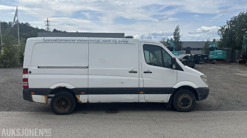 2007 Mercedes-Benz Sprinter 518 CDI | Spylebil | 184 hk | Komplett rigg med tank og slangetromler - Veículo municipal/ Especial: foto 4 2007 Mercedes-Benz Sprinter 518 CDI | Spylebil | 184 hk | Komplett rigg med tank og slangetromler - Veículo municipal/ Especial: foto 4