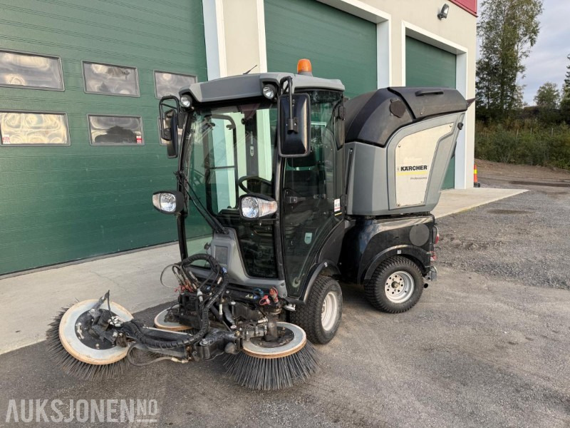 2013 Kärcher Feiemaskin/multimaskin lite brukt - Veículo municipal/ Especial: foto 1 2013 Kärcher Feiemaskin/multimaskin lite brukt - Veículo municipal/ Especial: foto 1