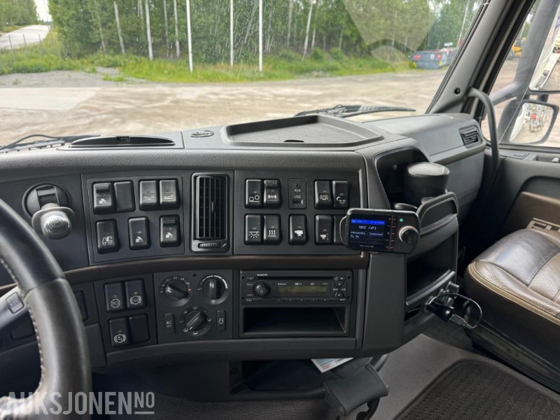 Camião polibenne Volvo FH16 6X2 krokbilmed 20 tonns multilift.: foto 17