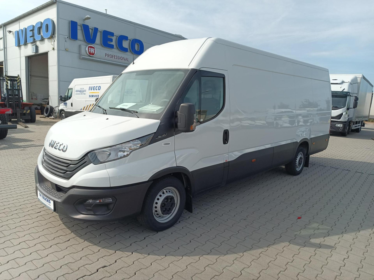IVECO Daily 35 S 16 V - Furgão: foto 1 IVECO Daily 35 S 16 V - Furgão: foto 1