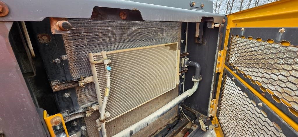 Escavadora de rastos Volvo EC 300 EL: foto 27 Escavadora de rastos Volvo EC 300 EL: foto 27