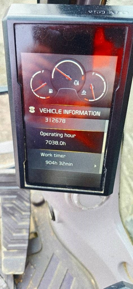 Escavadora de rastos Volvo EC 300 EL: foto 18 Escavadora de rastos Volvo EC 300 EL: foto 18