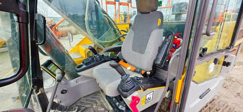 Escavadora de rastos Volvo EC 300 EL: foto 6 Escavadora de rastos Volvo EC 300 EL: foto 6