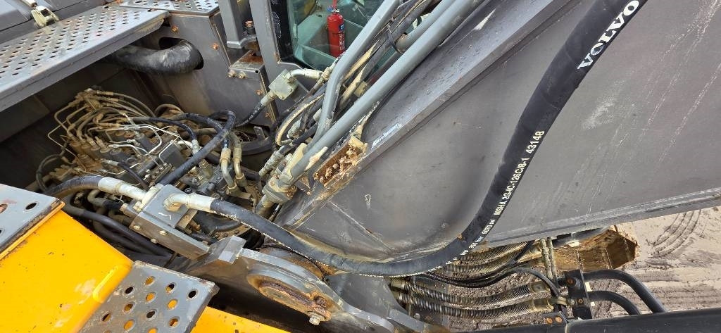 Escavadora de rastos Volvo EC 300 EL: foto 13 Escavadora de rastos Volvo EC 300 EL: foto 13