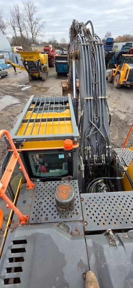 Escavadora de rastos Volvo EC 300 EL: foto 10 Escavadora de rastos Volvo EC 300 EL: foto 10