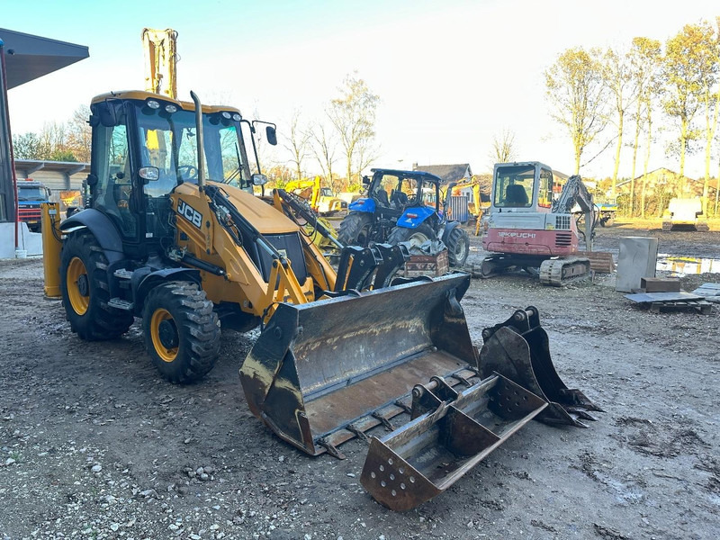 JCB 3CX 14 Excellent condition - LOW Hours - 3 digging buckets - Retroescavadeira: foto 2 JCB 3CX 14 Excellent condition - LOW Hours - 3 digging buckets - Retroescavadeira: foto 2