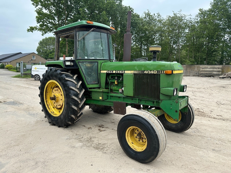 John Deere 4040 AIRCO - Trator: foto 2 John Deere 4040 AIRCO - Trator: foto 2