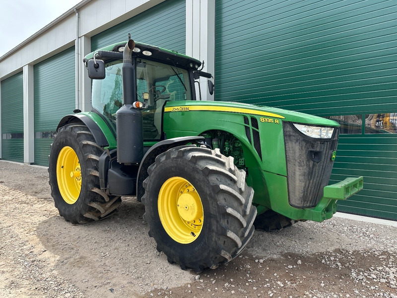 John Deere 8335R AutoPower - Trator: foto 2 John Deere 8335R AutoPower - Trator: foto 2