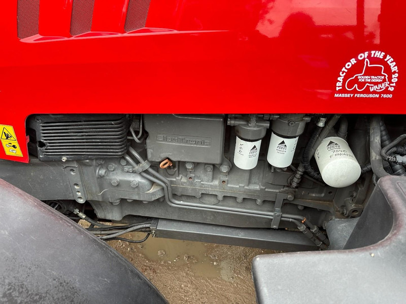 Trator Massey Ferguson 7620 Dyna 6: foto 18 Trator Massey Ferguson 7620 Dyna 6: foto 18