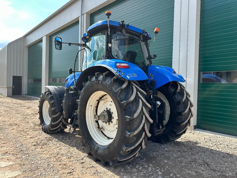 New Holland T7.235 Power Command - Trator: foto 5 New Holland T7.235 Power Command - Trator: foto 5