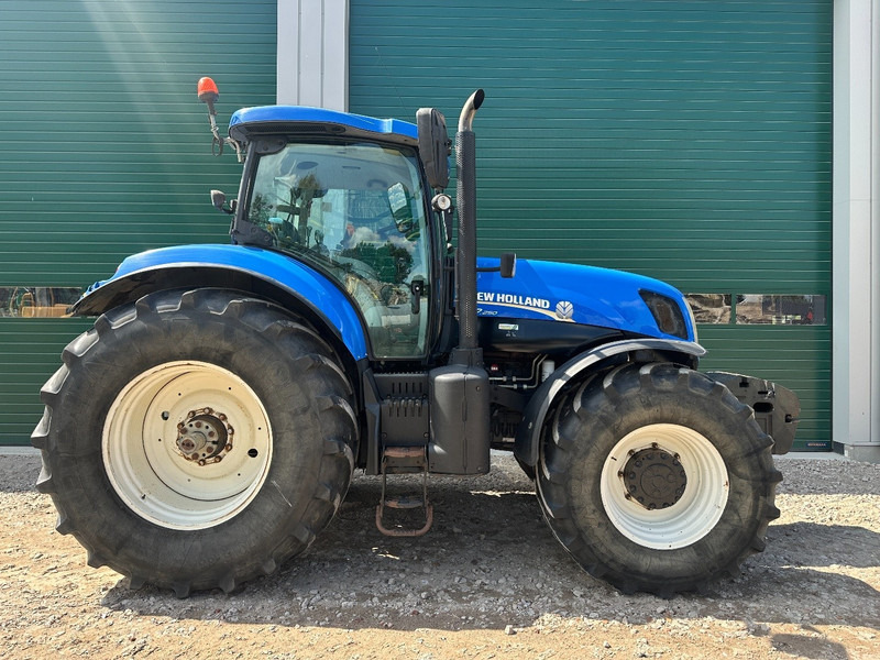 New Holland T7.250 Power Command - Trator: foto 4 New Holland T7.250 Power Command - Trator: foto 4
