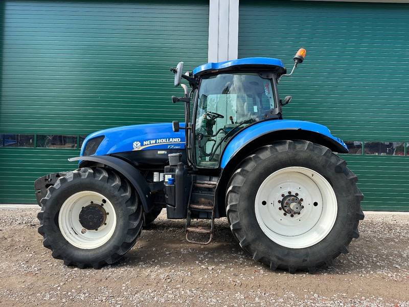 New Holland T7.250 Power Command - Trator: foto 3 New Holland T7.250 Power Command - Trator: foto 3