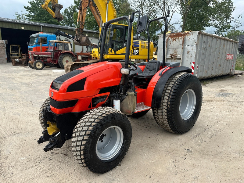 Same Solaris 55 Good tyres - Tractor pernalta: foto 1 Same Solaris 55 Good tyres - Tractor pernalta: foto 1