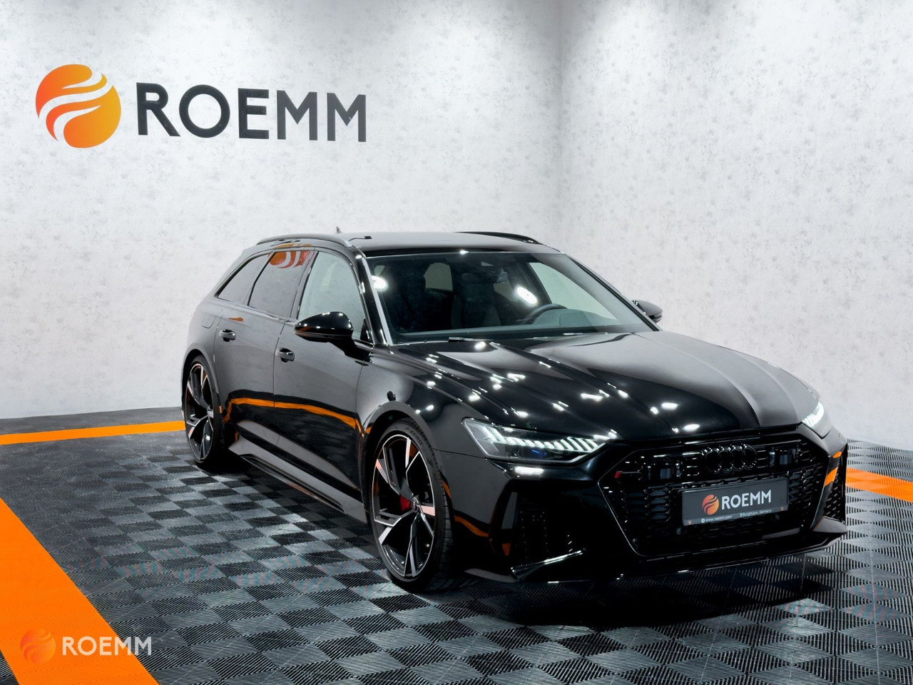 Audi RS6 Avant 4.0 TFSI quattro*Dynamik*360°*PANO*LED - Carrinha: foto 4 Audi RS6 Avant 4.0 TFSI quattro*Dynamik*360°*PANO*LED - Carrinha: foto 4