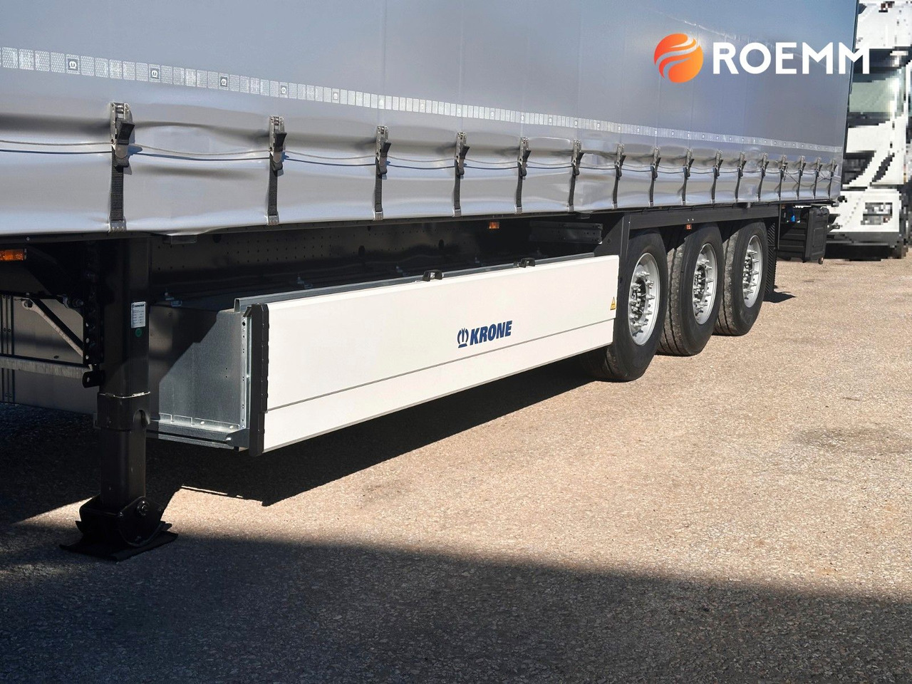 Krone ProfiLiner*XL*Lift*BPW*ADR*Getränk*Edscha*Pallet - Semi-reboque de lona: foto 3 Krone ProfiLiner*XL*Lift*BPW*ADR*Getränk*Edscha*Pallet - Semi-reboque de lona: foto 3