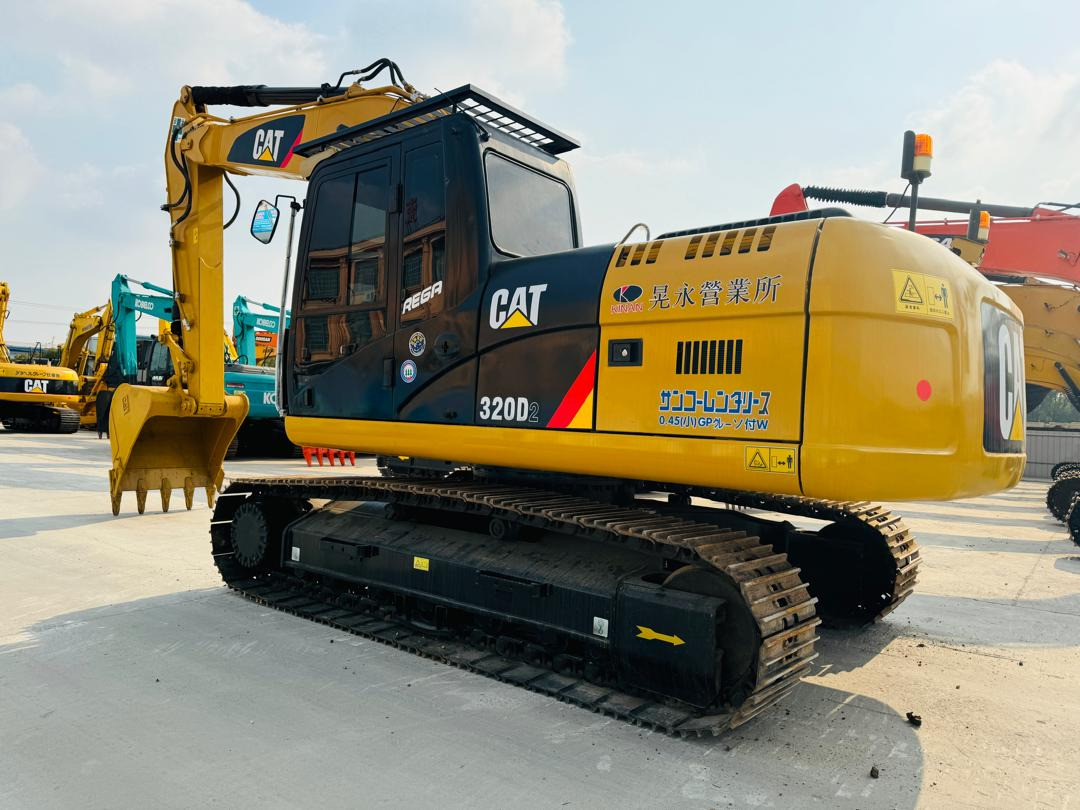 Caterpillar 320D CAT 320D2 320CL 320C 320GC 320GX 20 Ton Hydraulic Crawler Excavator in Good Quality and Ready to Ship - Escavadora de rastos: foto 1 Caterpillar 320D CAT 320D2 320CL 320C 320GC 320GX 20 Ton Hydraulic Crawler Excavator in Good Quality and Ready to Ship - Escavadora de rastos: foto 1