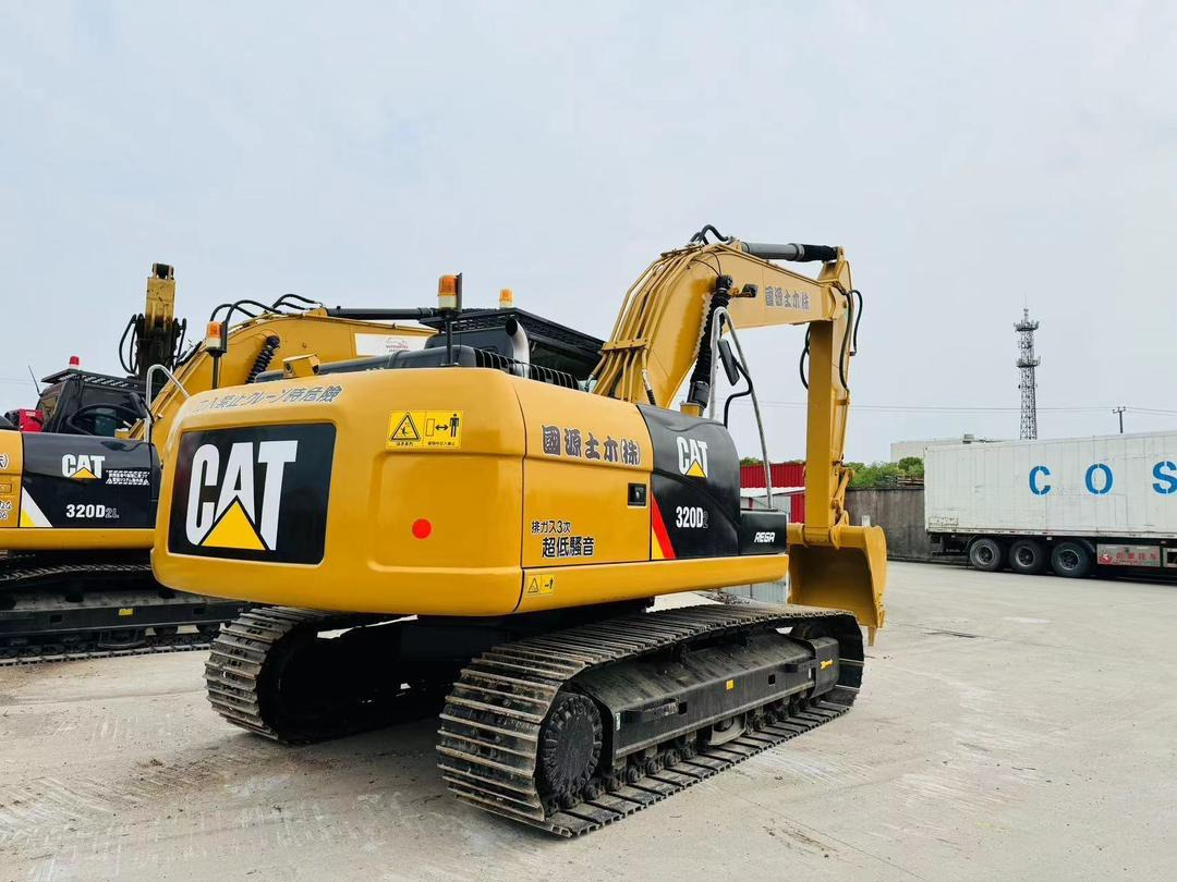 Caterpillar 320D CAT 320D2 320CL 320C 320GC 320GX 20 Ton Hydraulic Crawler Excavator in Good Quality and Ready to Ship - Escavadora de rastos: foto 2 Caterpillar 320D CAT 320D2 320CL 320C 320GC 320GX 20 Ton Hydraulic Crawler Excavator in Good Quality and Ready to Ship - Escavadora de rastos: foto 2