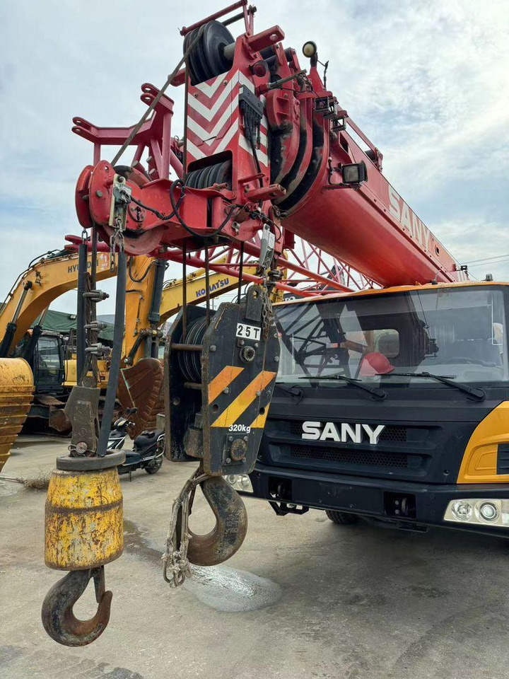 Sany Used Truck Crane 25 Ton with Excellent Work Performance and 1 year Warrenty - Grua móvel: foto 3 Sany Used Truck Crane 25 Ton with Excellent Work Performance and 1 year Warrenty - Grua móvel: foto 3