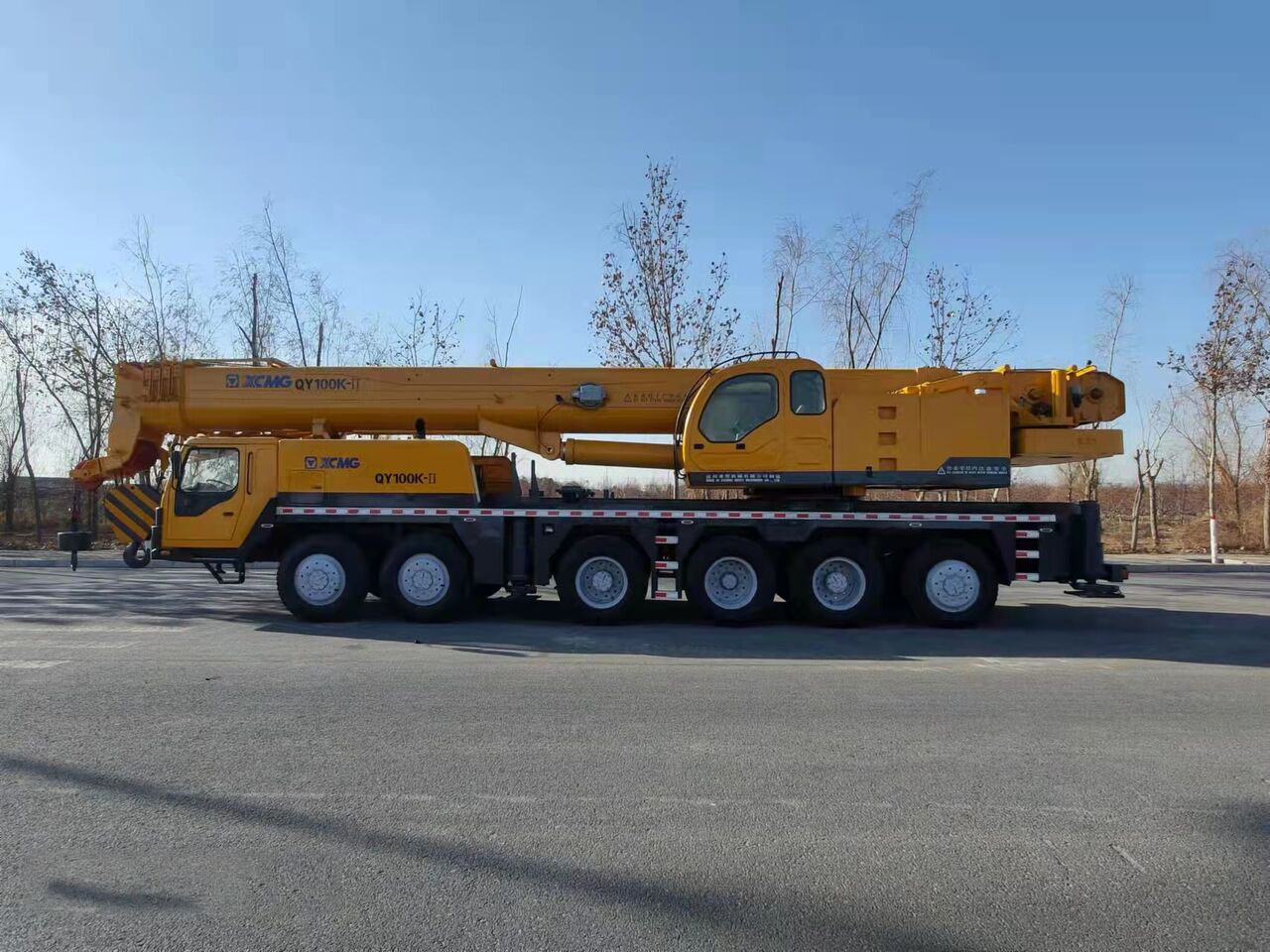 XCMG 100 Ton used truck crane QY100 with 68 meter telescopic boom on sale - Grua móvel: foto 3 XCMG 100 Ton used truck crane QY100 with 68 meter telescopic boom on sale - Grua móvel: foto 3