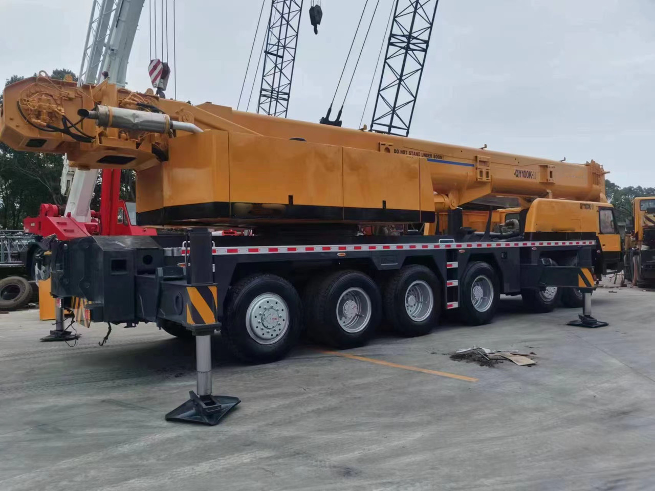 XCMG 100 Ton used truck crane QY100 with 68 meter telescopic boom on sale - Grua móvel: foto 2 XCMG 100 Ton used truck crane QY100 with 68 meter telescopic boom on sale - Grua móvel: foto 2