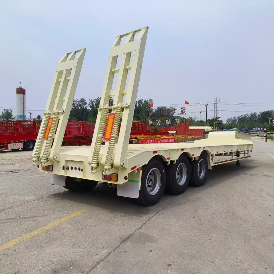 ZHICHENG Semi Flat Bed Low Bed Lowboy bed truck in New or Used Condition and various Size for Sale - Semi-reboque baixa: foto 4 ZHICHENG Semi Flat Bed Low Bed Lowboy bed truck in New or Used Condition and various Size for Sale - Semi-reboque baixa: foto 4