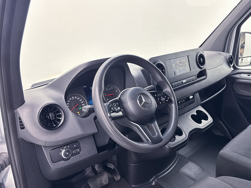 Mercedes-Benz Sprinter 314 2.2 CDI L2H2 Inrichting Navigatie Achteruitrijcamera Betimmering Cruise Control - Furgão: foto 5 Mercedes-Benz Sprinter 314 2.2 CDI L2H2 Inrichting Navigatie Achteruitrijcamera Betimmering Cruise Control - Furgão: foto 5