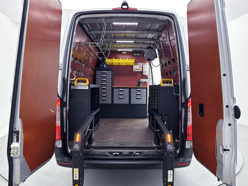 Mercedes-Benz Sprinter 316 2.2 CDI L2H2 Inrichting Laadlift 220v omvormer Betimmering Achteruitrijcamera Navigatie Apple Carplay/Android Auto - Furgão: foto 5 Mercedes-Benz Sprinter 316 2.2 CDI L2H2 Inrichting Laadlift 220v omvormer Betimmering Achteruitrijcamera Navigatie Apple Carplay/Android Auto - Furgão: foto 5