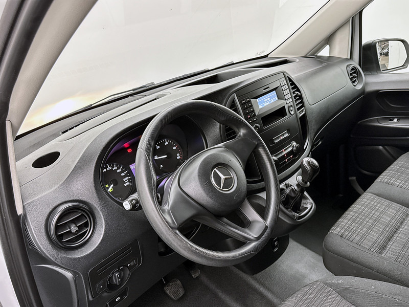 Mercedes-Benz Vito 109 CDI Functional Trekhaak Inrichting Betimmering - Furgão compacto: foto 5 Mercedes-Benz Vito 109 CDI Functional Trekhaak Inrichting Betimmering - Furgão compacto: foto 5