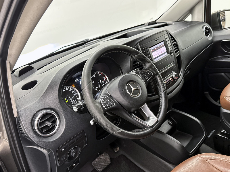 Mercedes-Benz Vito 114 CDI Lang DC Comfort Leder Dubbele cabine led euro 6 2x schuifdeur - Furgão compacto, Carrinha cabine dupla: foto 5 Mercedes-Benz Vito 114 CDI Lang DC Comfort Leder Dubbele cabine led euro 6 2x schuifdeur - Furgão compacto, Carrinha cabine dupla: foto 5