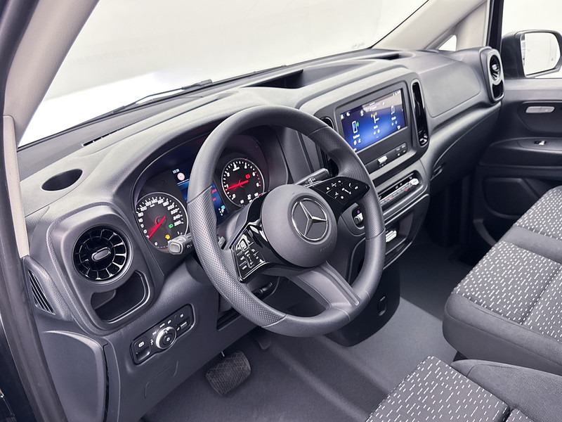 Mercedes-Benz Vito Vito 116 Lang Trekhaak LED Achteruitrijcamera Betimmering Cruise Control - Furgão: foto 5 Mercedes-Benz Vito Vito 116 Lang Trekhaak LED Achteruitrijcamera Betimmering Cruise Control - Furgão: foto 5