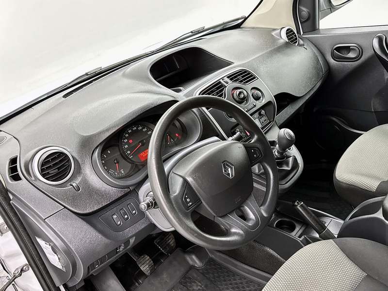 Renault Kangoo 1.2 TCe 115 S&S Comfort Benzine Airco Cruise control Imperiaal Grijs kenteken Trekhaak - Furgão compacto: foto 5 Renault Kangoo 1.2 TCe 115 S&S Comfort Benzine Airco Cruise control Imperiaal Grijs kenteken Trekhaak - Furgão compacto: foto 5