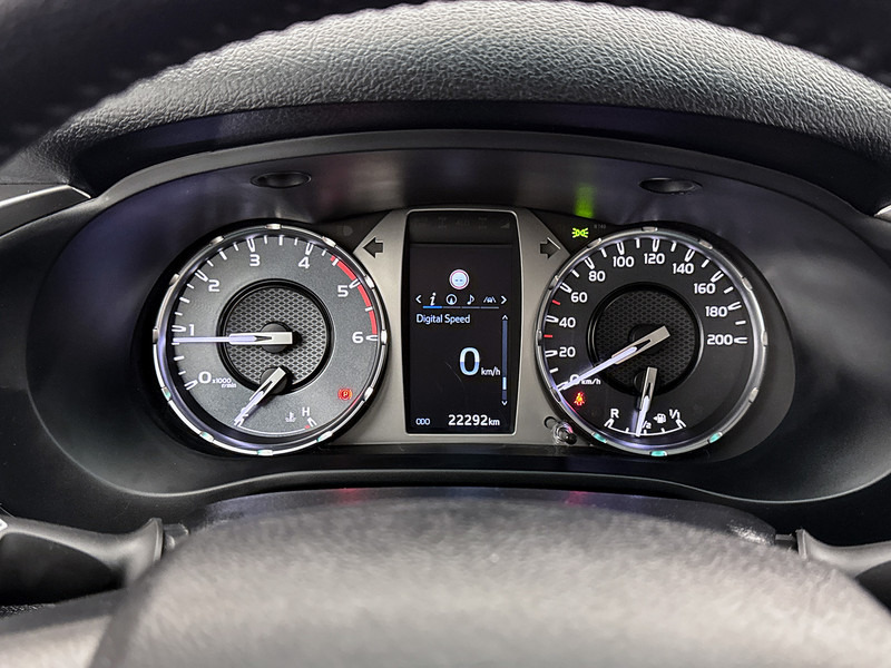 Toyota Hilux 2.4 D-4D Xtra Cab Professional Toneau cover 4x4 3.5t trekhaak Navigatie Stoelverwarming - Pick-up: foto 5 Toyota Hilux 2.4 D-4D Xtra Cab Professional Toneau cover 4x4 3.5t trekhaak Navigatie Stoelverwarming - Pick-up: foto 5