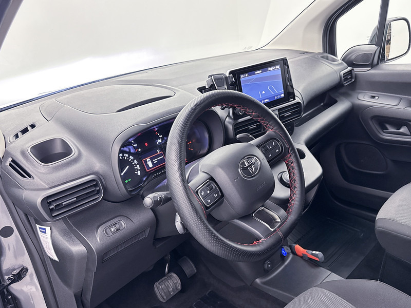 Toyota PROACE CITY 1.5 D-4D Live 130pk Automaat Navigatie Achteruitrijcamera Sidebars Cruise Control - Furgão compacto: foto 5 Toyota PROACE CITY 1.5 D-4D Live 130pk Automaat Navigatie Achteruitrijcamera Sidebars Cruise Control - Furgão compacto: foto 5
