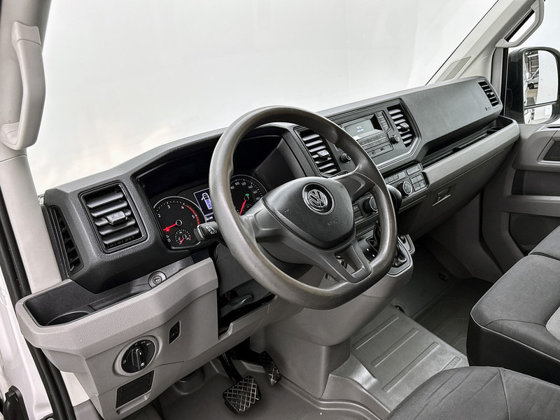 Volkswagen Crafter 35 2.0 TDI L3H3 177PK DSG Trekhaak Achteruitrijcamera Betimmering - Furgão: foto 4 Volkswagen Crafter 35 2.0 TDI L3H3 177PK DSG Trekhaak Achteruitrijcamera Betimmering - Furgão: foto 4