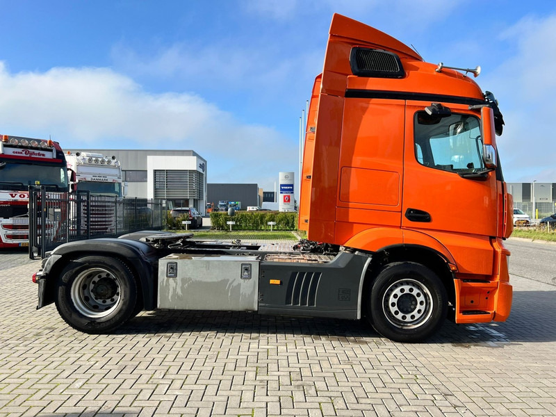 Mercedes-Benz Actros 1836 4x2 trekker - Tractor: foto 4 Mercedes-Benz Actros 1836 4x2 trekker - Tractor: foto 4